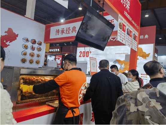 張成榮品牌備受推崇，成為小本創(chuàng)業(yè)優(yōu)選項目