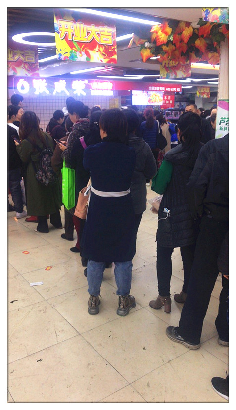 賀：張成榮電烤雞架西安代理第二家店火爆開業(yè)！