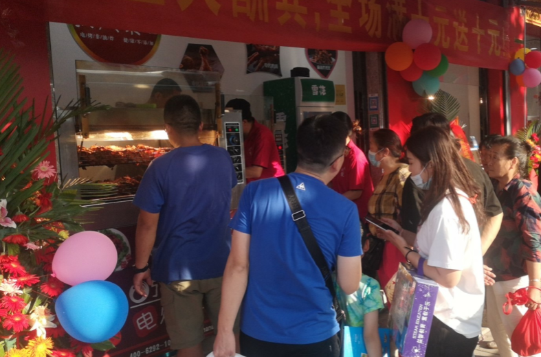 加盟電烤雞架店到底賺不賺錢？一年賺多